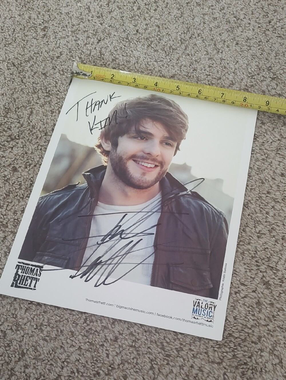 Thomas Rhett PERSONALIZED Autograph - Picture 4 of 5